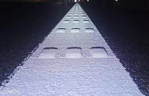 雙組份震蕩標線