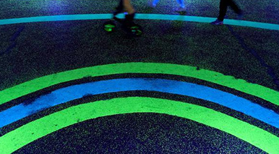 全面了解熒光標線施工-熒光跑道價格-夜光跑道-自發(fā)光跑道