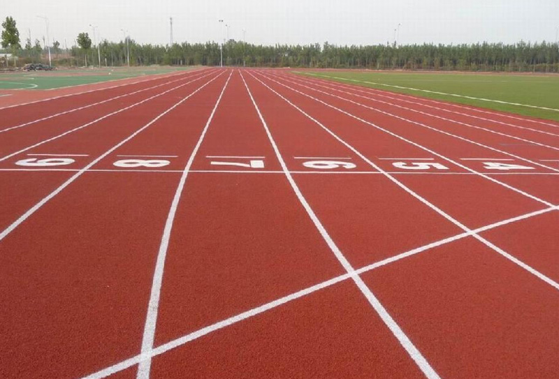 學校塑膠跑道