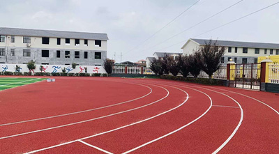 塑膠跑道施工底層怎么處理？