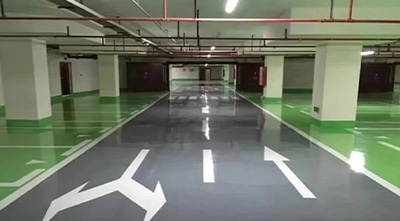 環(huán)氧地坪與固化劑地坪哪個(gè)好？怎么選？