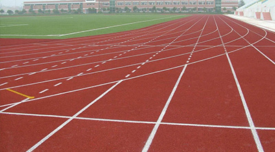 塑膠跑道如何保養？