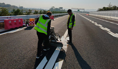 道路交通標線之熱熔標線施工要點？