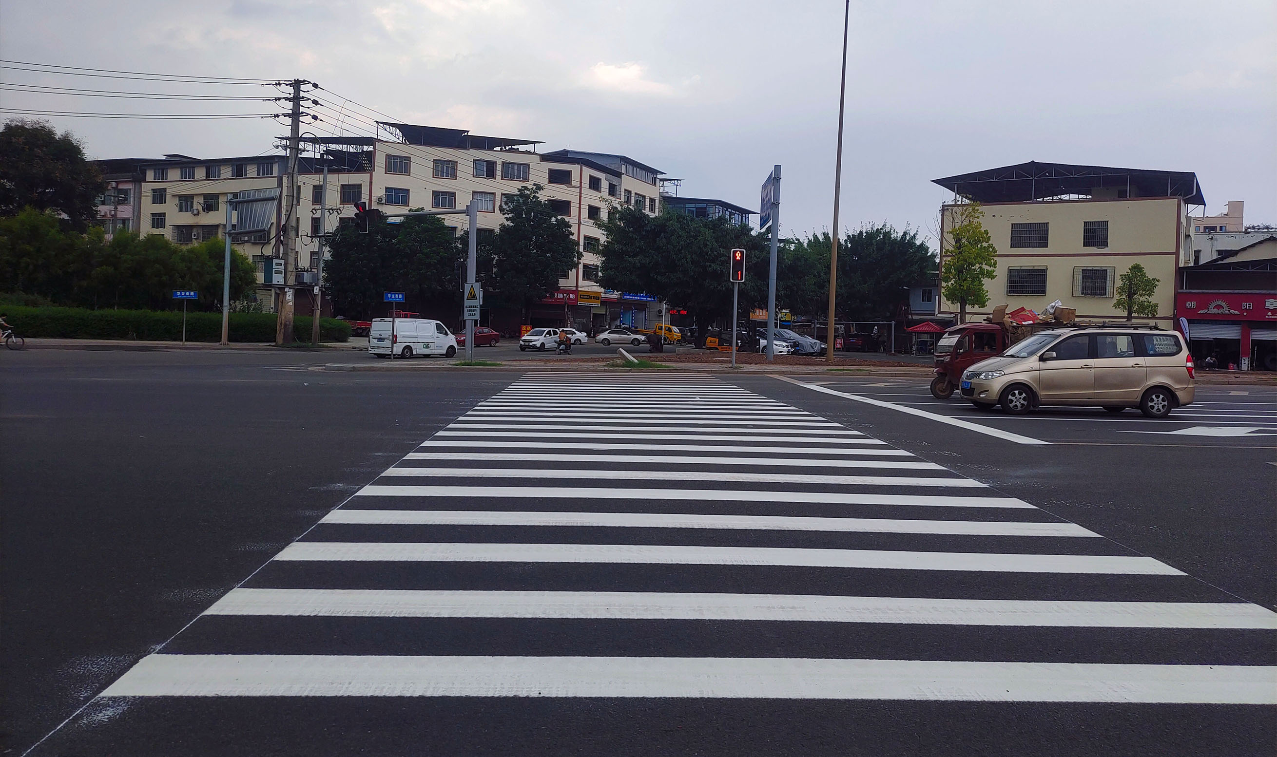 防滑斑馬線：以細節(jié)守護安全，讓通行更有保障